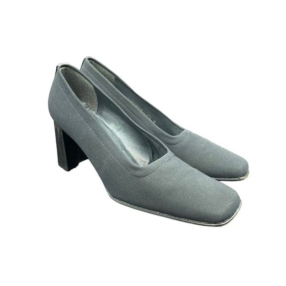 Stuart Weitzman Shoes - Stuart Weitzman Heels Womens 7.5 B Gore-Tex Rainaway Pumps Black Square Toe